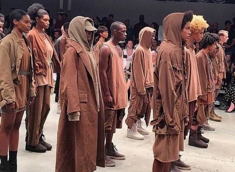 Rang militaire et couleur sable pour la nouvelle collection de Kanye West.