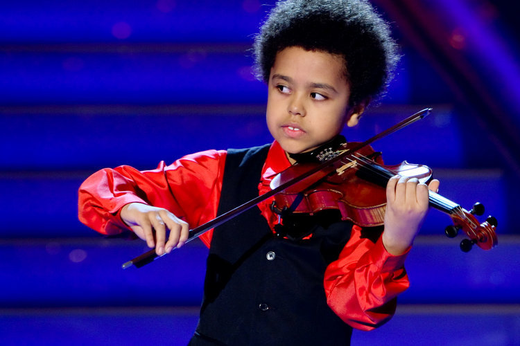 Akim Camara, 5 ans, virtuose du violon Black Feelings