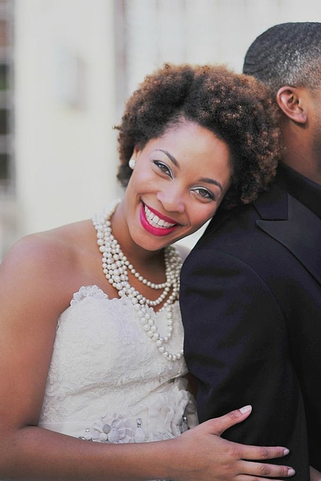 15-ide?es-de-coiffure-sur-cheveux-crepus-pour-mariee-jewanda-14