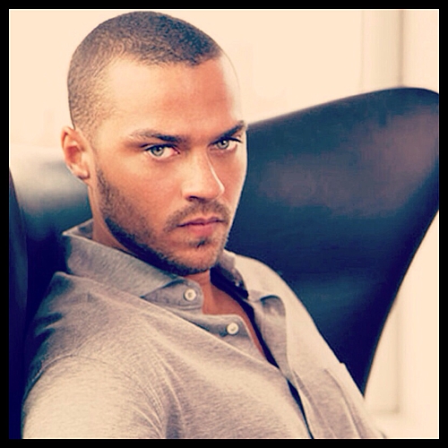Jesse_Williams_black with blue eyes