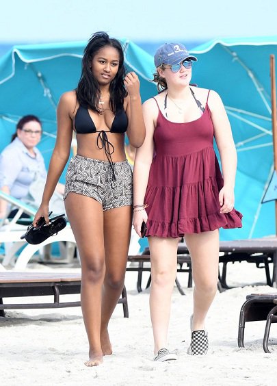 Sasha Obama (10)